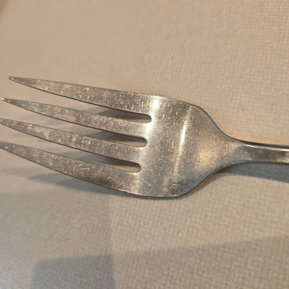 Oneida Community TWIN STAR Betty Crocker Stainless MEAT SERVING FORK 8-1/2